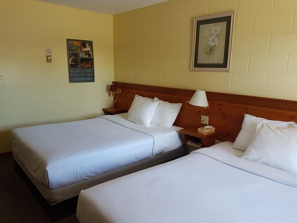 Westport Station Motel Екстериор снимка